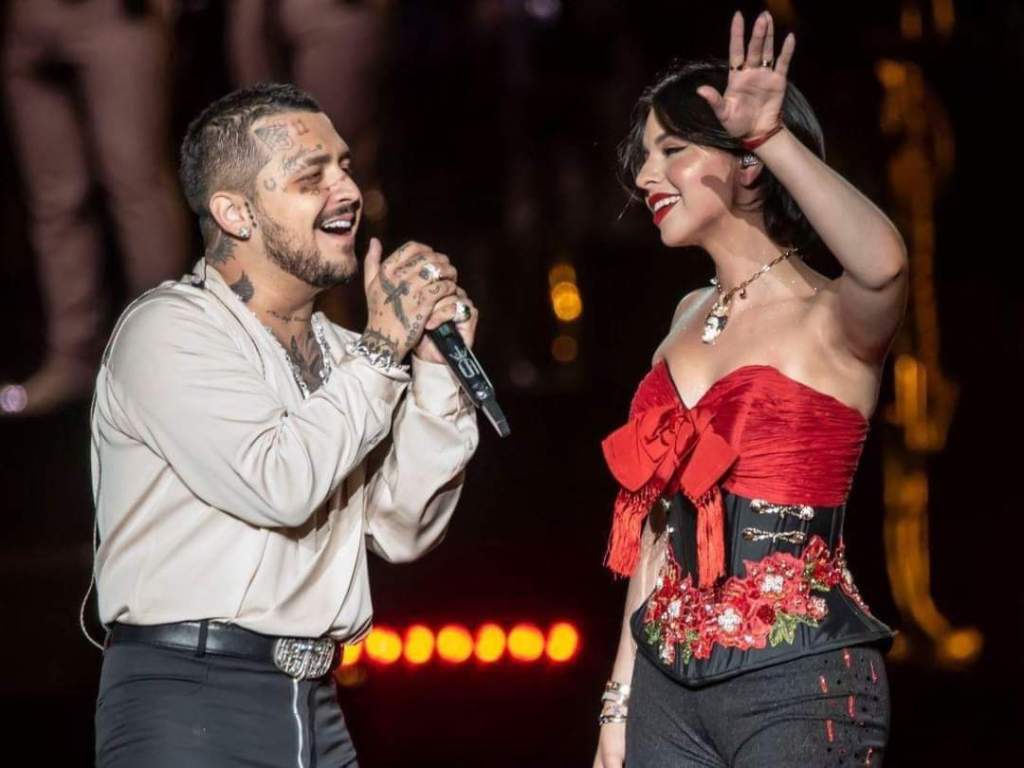 Ángela Aguilar y Christian Nodal al fin confirman su&nbsp;romance: